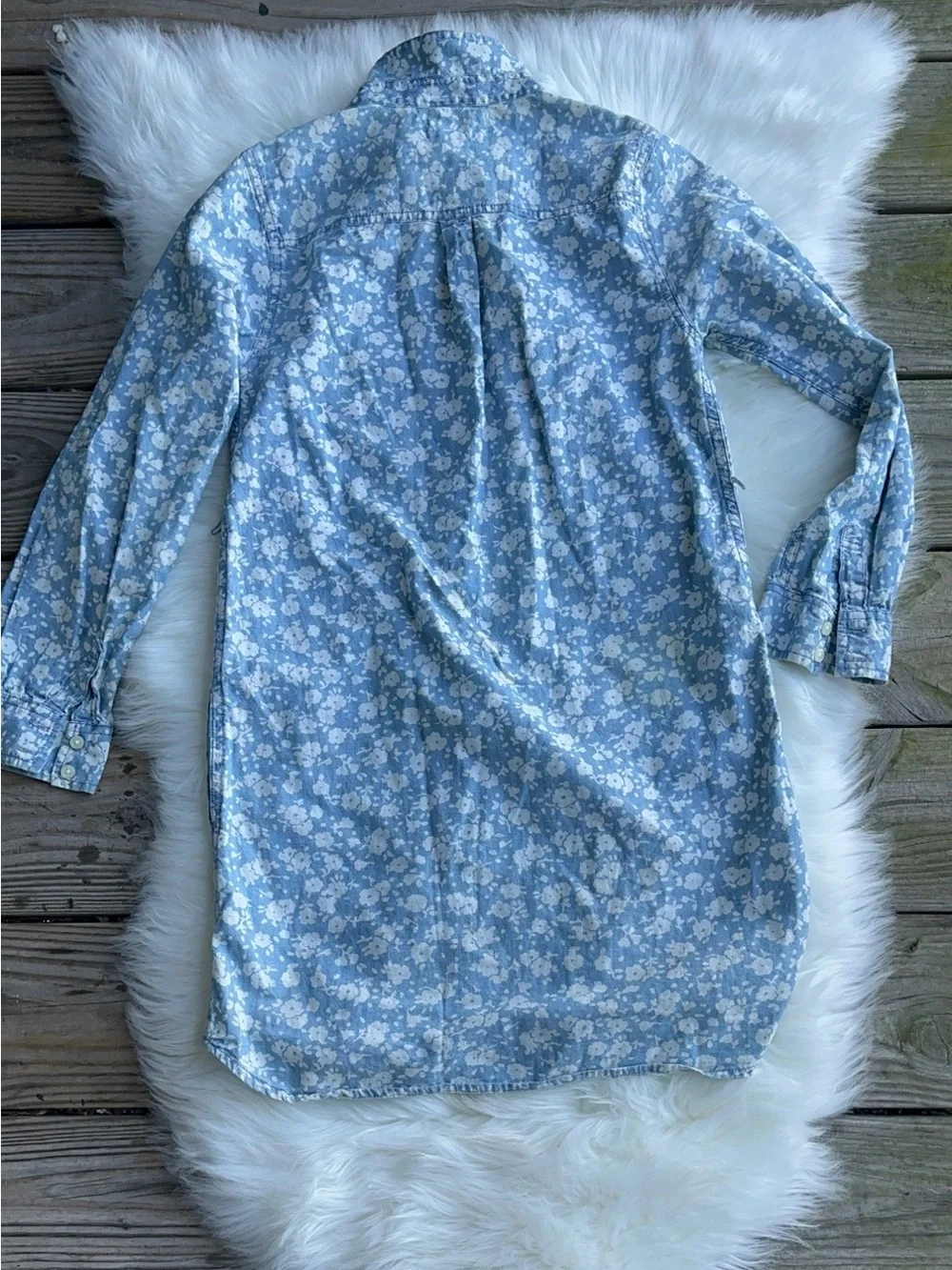 Old Navy Light Blue Floral Button-Down Shirt Dress